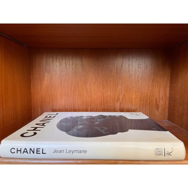 Vintage 1987 Chanel Monograph Book by Jean Leymarie - Inscribed Rizzoli Skira For Sale In San Francisco - Image 6 of 6