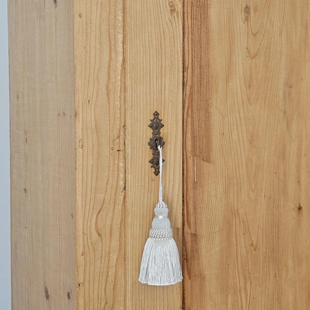 1930s Antique English Pine Single Door Cupboard For Sale - Image 5 of 15