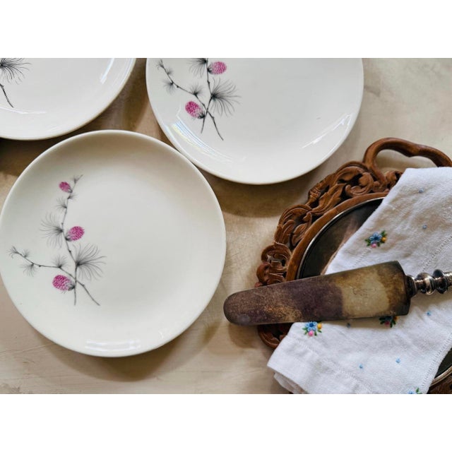 Vintage Mid Century Modern Pink Thistle Floral 6.5” Plates - Set of Four (4) For Sale - Image 9 of 9