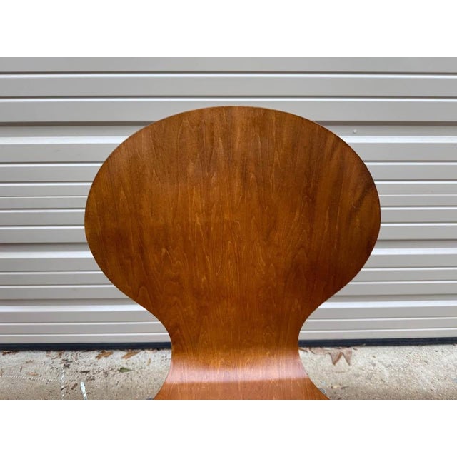 Pair of Mid Century Series 7 Style Bent Plywood Farfalla Side Chairs With Cushions For Sale In Washington DC - Image 6 of 10