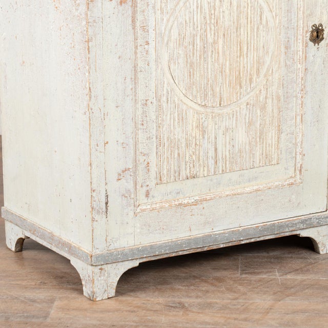 Early 19th Century Original Painted Swedish Tall Pine Sideboard For Sale - Image 13 of 15