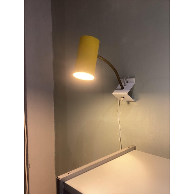 Smal Table Wall Lamp attributed to H. Th. J. A. Busquet for Hala, 1970s For Sale - Image 5 of 9