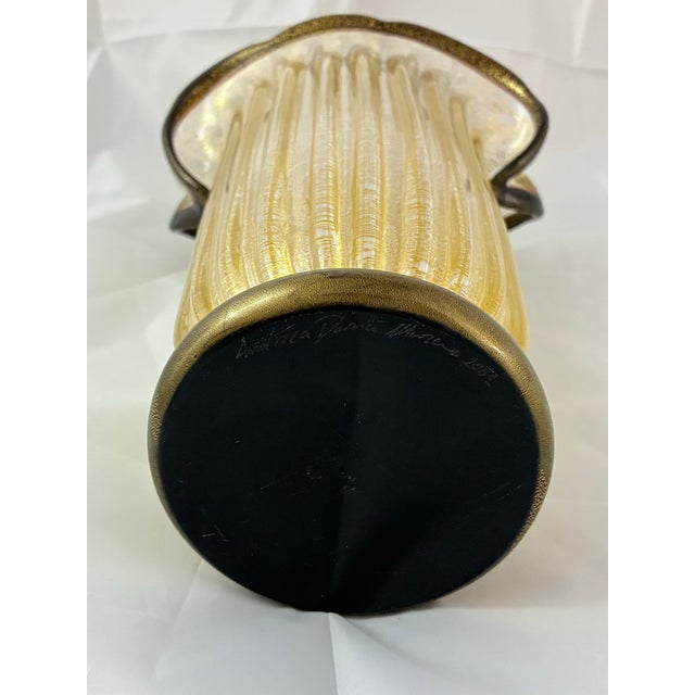 Rare Signed 2001 Andrea Donà Murano Exhibition Vase - Dual-Color & 24k Gold - Alberto Dona For Sale - Image 11 of 12