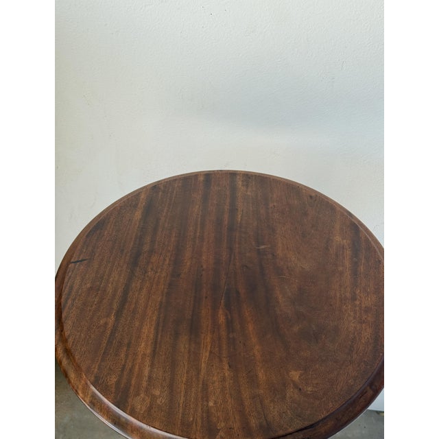 Antique English Mahogany Tripod Table, Victorian Occasional / Lamp Table, 19th Century For Sale - Image 9 of 9