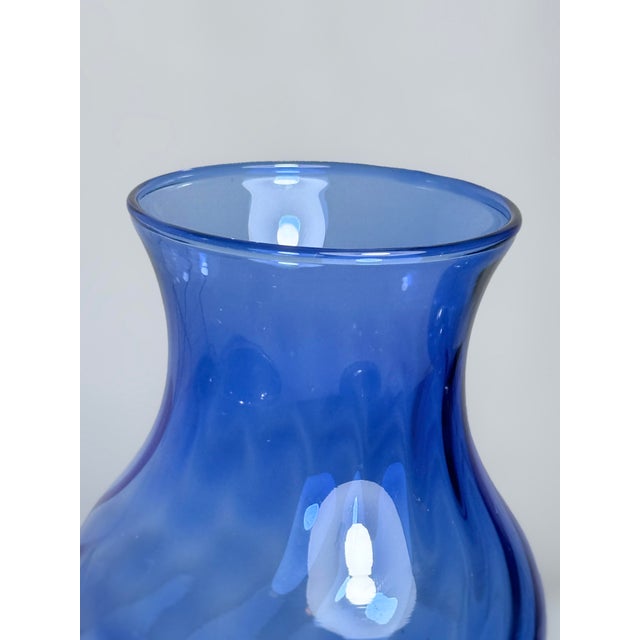 1980s Set of 2, Cobalt Blue Hand-Blown Studio Art Glass Vases, 7” & 4” For Sale - Image 4 of 6