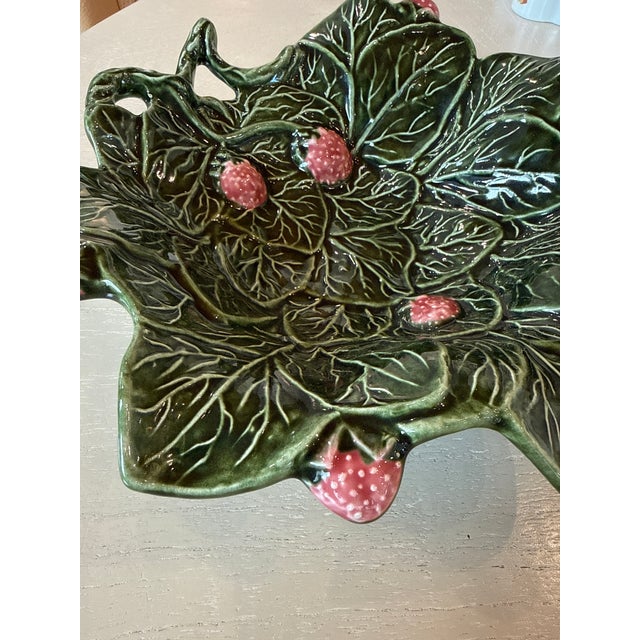 Vintage Majolica Strawberry Leaf Plate For Sale In Houston - Image 6 of 6