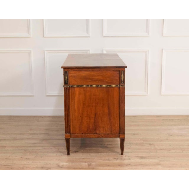 Louis XVI Walnut Chest of Drawers with Brass Inlay, France, Late 18th Century For Sale - Image 10 of 10