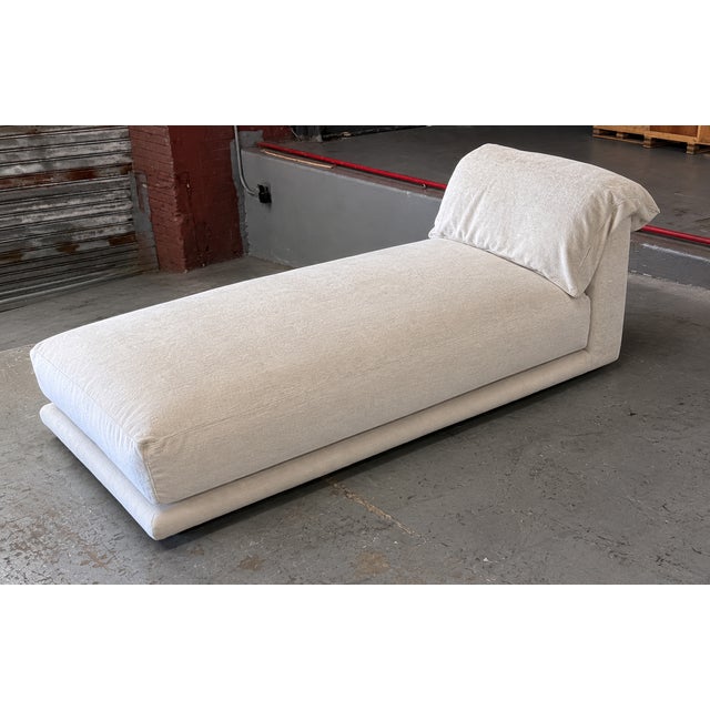 Modern Montauk "Jill" Armless Chaise in Cream Off-White Velvet For Sale - Image 3 of 7