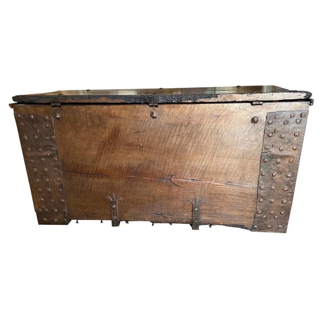Early 17th Century Italian Coffre Fort For Sale - Image 10 of 12