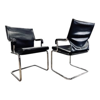 Pair of 1970s Uno Arm Chairs by Paolo Deganello & Gilberto Corretti for Marcatre For Sale