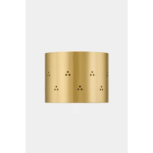 Mid-Century Modern Hudson Valley Lighting Edisto 4.5 in. 1 Light Flush Mount in Aged Brass Finish For Sale - Image 3 of 10