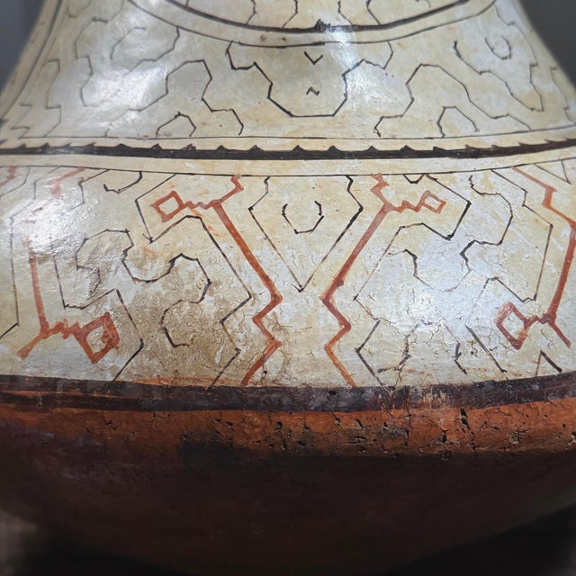 Monumental Abstract Shipibo Conibo Folk Art Anthropomorphic Polychrome Vessel For Sale - Image 11 of 12