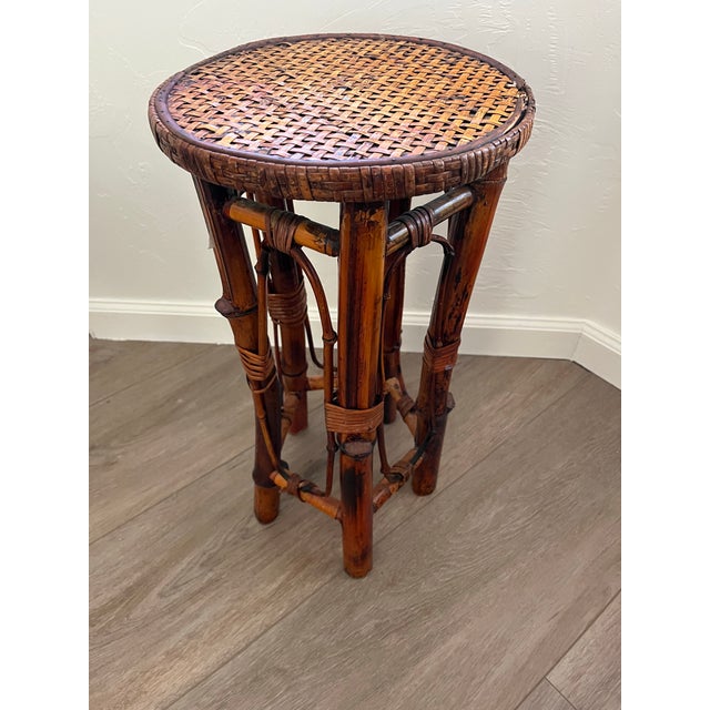 Vintage-Style Burnt Bamboo and Rattan Plant Stand -Accent Drink Side Table For Sale - Image 9 of 12