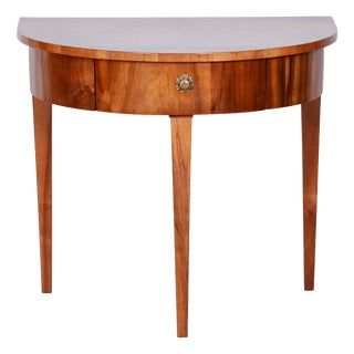 Biedermeier Walnut Side Table, 1820s For Sale