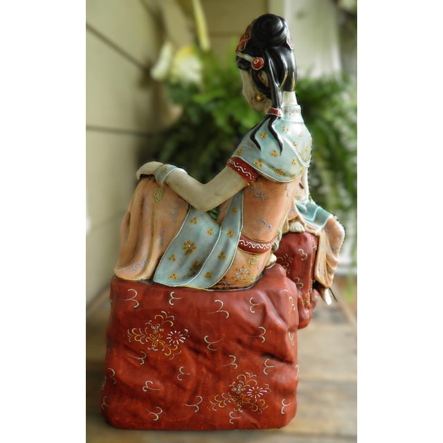Ceramic Rare Pair of Quan-Yin Buddhist Bodhisattvas of Compassion Porcelain Statues For Sale - Image 7 of 18