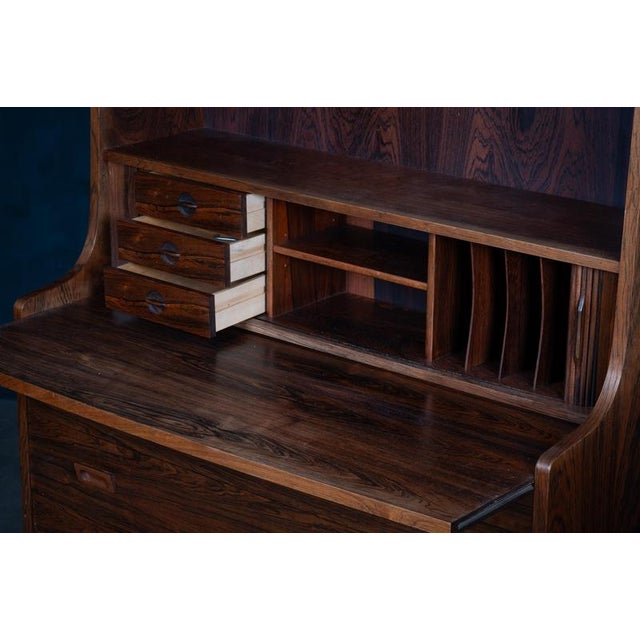 1960s Rosewood Bookcase attributed to Johannes Sorth for Nexø Møbelfabrik, 1960s For Sale - Image 5 of 12
