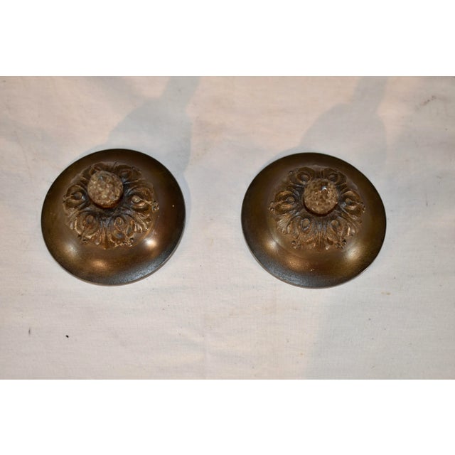 Metal Pair of 19th Century French Mantle Urns For Sale - Image 7 of 12