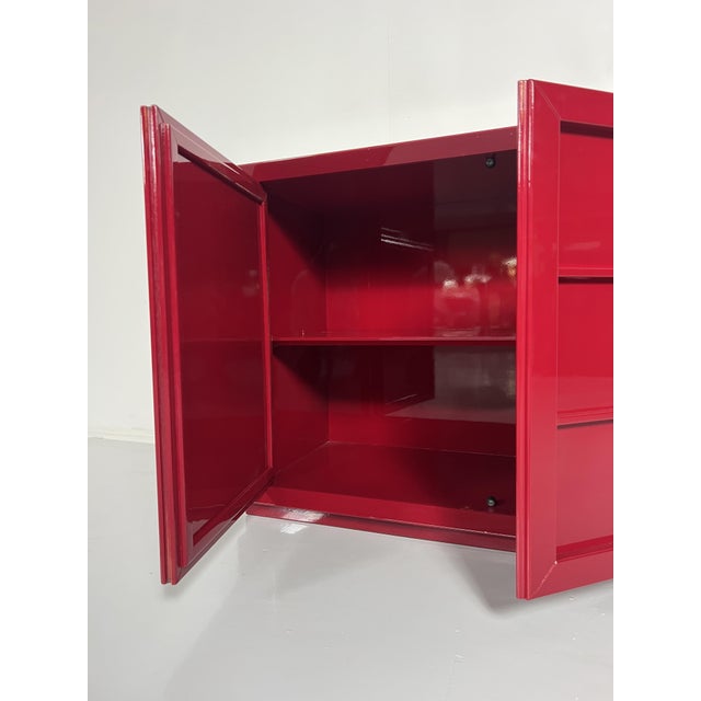 Mid-Century Style Red Lacquered Chest of Drawers, Italy For Sale - Image 5 of 6