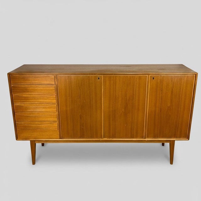 Danish Teak Sideboard, 1960 For Sale - Image 3 of 13