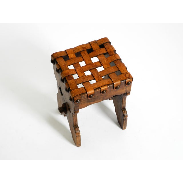 Mid-Century Modern Vintage Oak Stool with Seat in Leather Straps, 1940s For Sale - Image 3 of 18