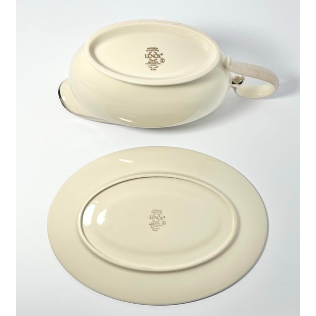 2000 - 2009 Lenox “Solitaire” Porcelain Gravy or Sauce Boat & Underplate For Sale - Image 5 of 6