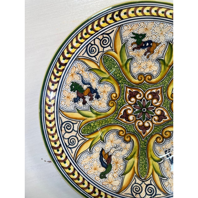 Green 1990s Coimbra Ceramic - Hand Painted Portuguese Plate 7 For Sale - Image 8 of 10