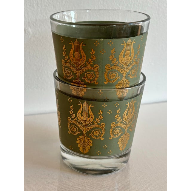 1950s Midcentury Laurel & Lyre Green and Gold Barware Rocks Glasses, Set of 2 For Sale - Image 6 of 7