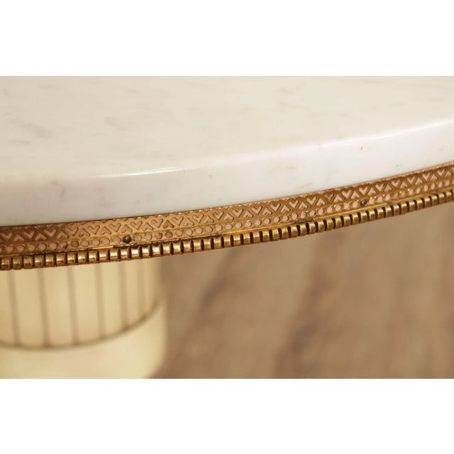 American of Chicago Vintage Round Marble Top Neoclassical Style Coffee or Center Table For Sale - Image 10 of 12