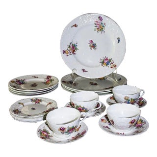 1920s Coalport Sevres Group English Porcelain China - Set of 16 For Sale