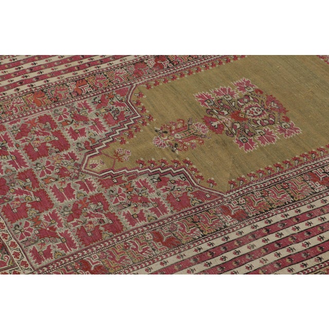 Rug & Kilim Vintage Turkish Anatolian Prayer Rug With Olive Green Mihrab Design - Rug & Kilim For Sale - Image 4 of 9