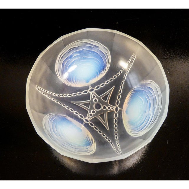 Art Deco Sabino Vase in Iridescent Glass by Ernest Marius, 1930s For Sale - Image 4 of 8