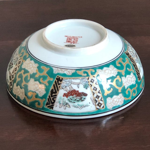 White Vintage Hand-Painted Japanese Porcelain Imari Bowl For Sale - Image 8 of 12