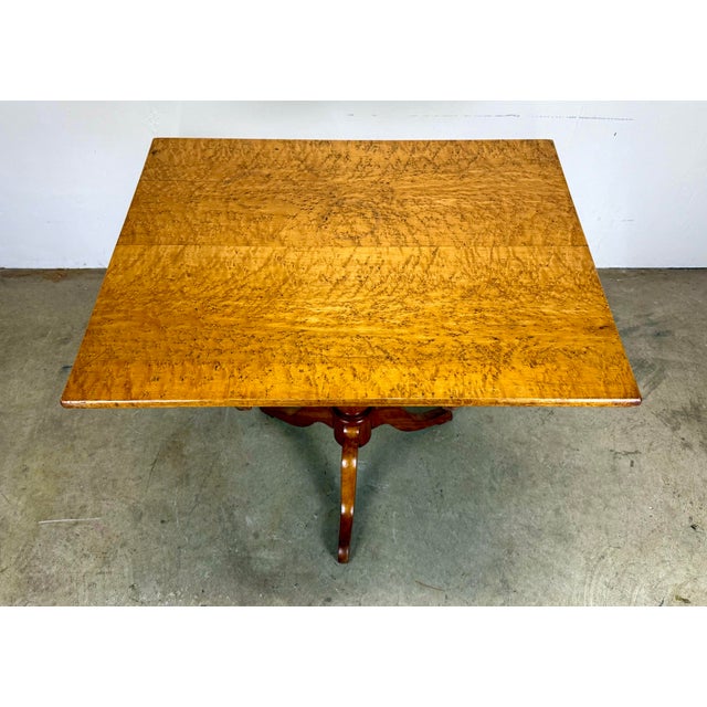 Antique Mid 19th Century Birdseye Maple & Cherry Tilt Top Table For Sale - Image 4 of 12