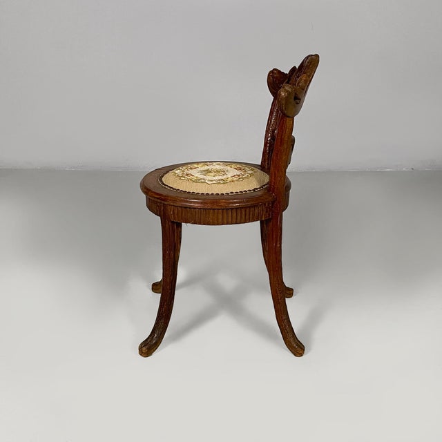 Italian 19th Century Style Chair in Wood and Embroidered Fabric, 1930s For Sale - Image 3 of 18