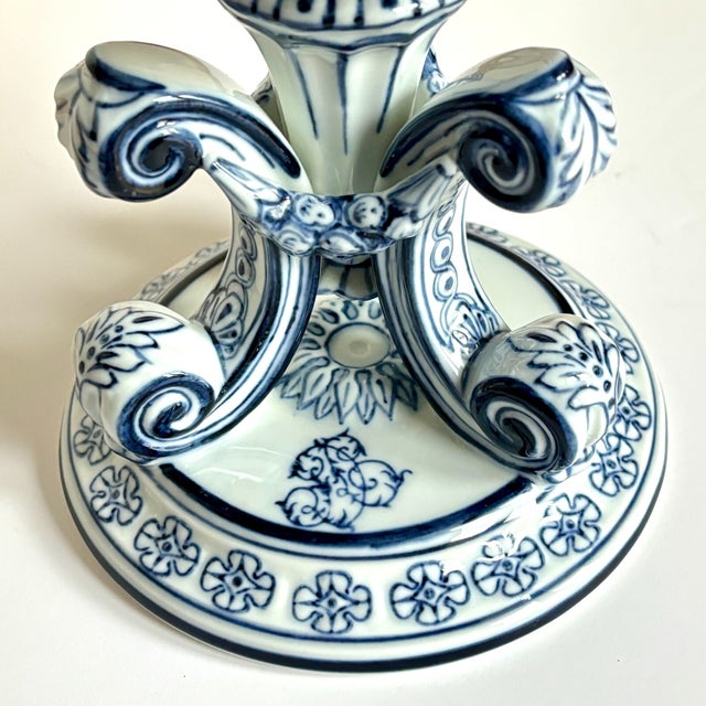 Vintage Mid-Century Modern Bombay Company Blue Reticulated Compote Pedestal Bowl For Sale - Image 4 of 7