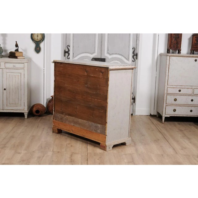 1820s Late Gustavian Period Swedish Buffet with Carved Reeded Diamond Motifs For Sale - Image 12 of 12