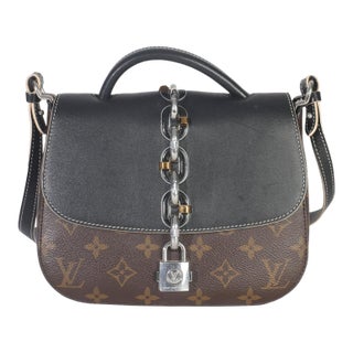 Black Monogram Canvas Chain It PM For Sale