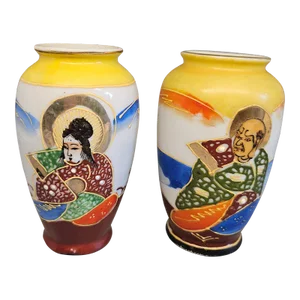 Vintage Satsuma Moriage Small Occupied Japan Bud Vases, Yellow With Gold Accents Sitting Figures