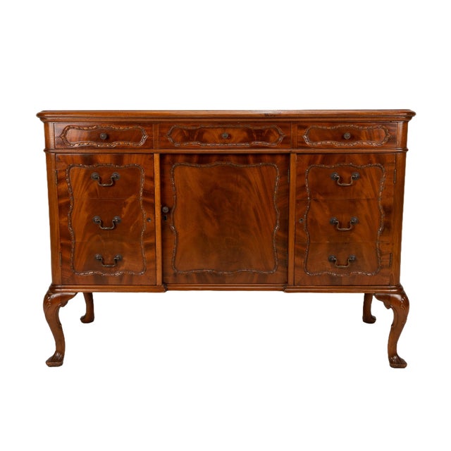 Add a touch of French sophistication to your dining room or living space with this Antique French Provincial Style...