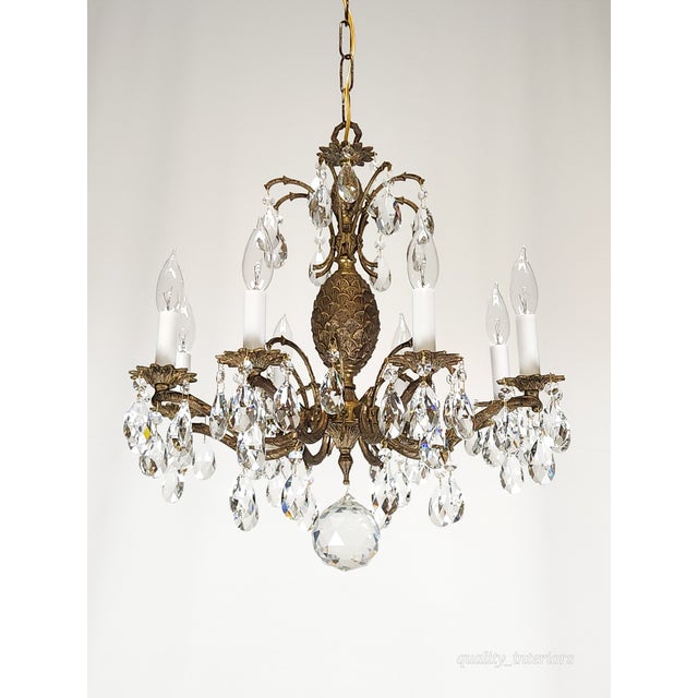 Antique 8 Light Petite Shimmering Pineapple Brass Cut Lead Glass Chandelier~ Rewired ~ Restored ~ Rejuvenated ~ Ready to Hang ~ For Sale In South Bend - Image 6 of 12
