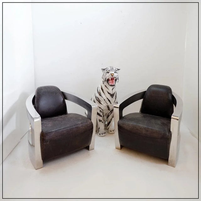 Art Deco style - British luxury furniture designer - Also known as an aviator chair. Dimensions: 75 cm wide x 85 cm deep x...