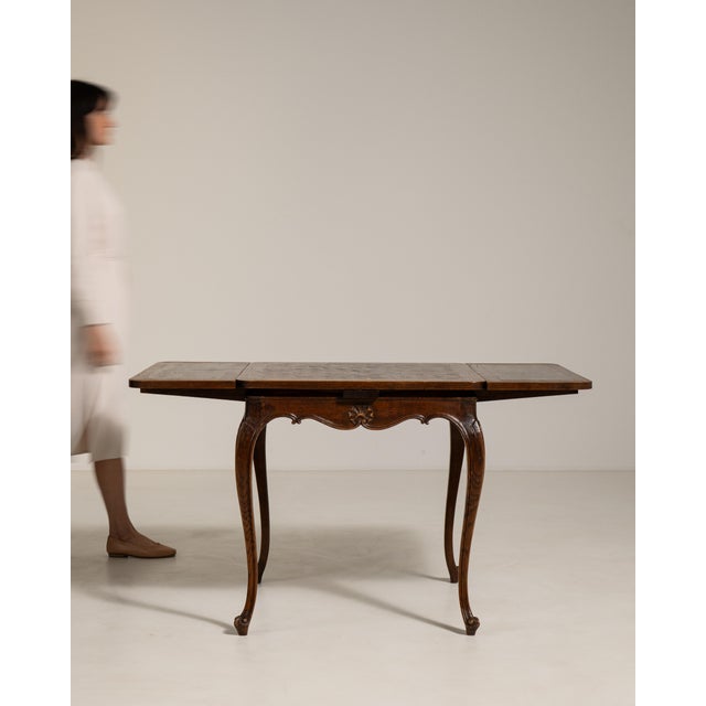 Wood Mid 20th Century Louis XV Expanding Side Table For Sale - Image 7 of 14