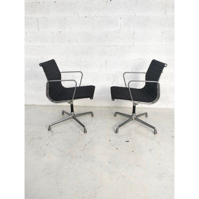 Set of EA108 Aluminium Chairs attributed to Charles and Ray Eames for ICF, 1960s For Sale - Image 13 of 17