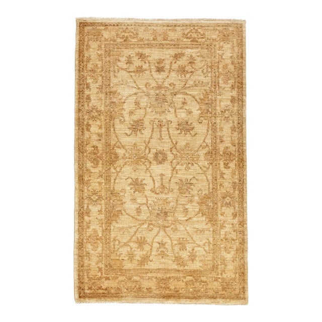 Early 21st Century Vintage Hand-Knotted Accent Rug 2'10"x 4'5" For Sale