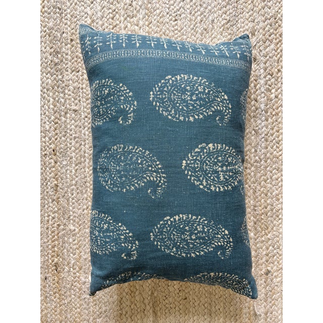 Peter Dunham Peter Dunham Kashmir Paisley Lumbar Pillow For Sale - Image 4 of 4
