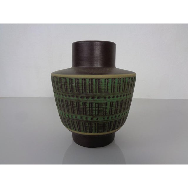 1950s Ceramic 2023/20 R Handle Vase from Marzi & Remy, Germany, 1950s For Sale - Image 5 of 18