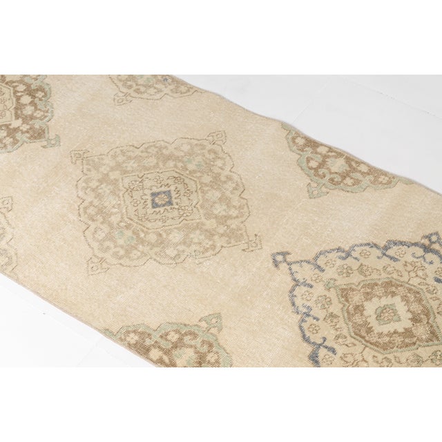 1950s 1950s Neutral Minimalist Area Rug For Sale - Image 5 of 9