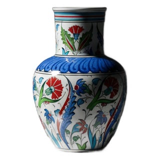Handmade Ceramic Vase (20cm) – Classic Iznik Red Tulips & Blue Petal Collar – Traditional Floral Art For Sale
