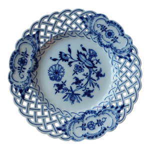 Antique Meissen Pierced Blue Onion Pattern Salad Plate