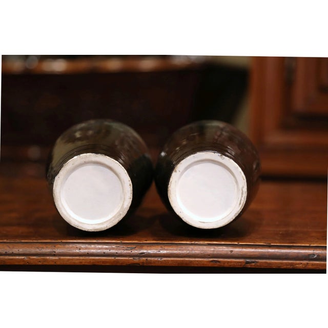 19th Century French Saint Amand Painted Ceramic Vases With Dog Motifs by Petit For Sale - Image 11 of 12